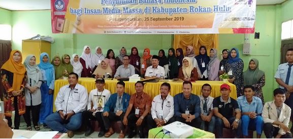 Balai Bahasa Riau Gelar Penyuluhan Bahasa Indonesia Bagi Insan Media Massa di Rohul