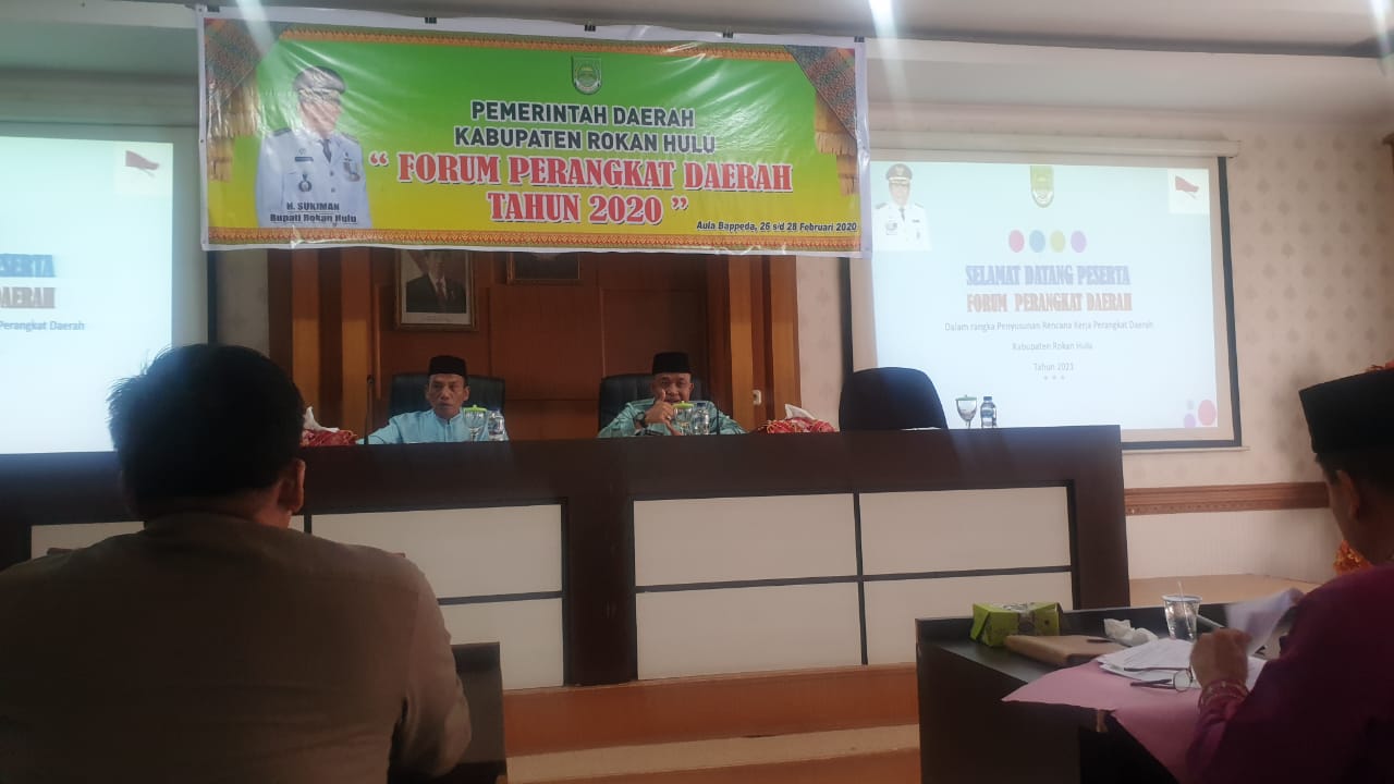 Bupati H. Sukiman melalui Asisten II Setdakab Rohul, tutup kegiatan Forum Perangkat Daerah FPD Tahun 2020