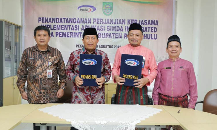 Pemkab Rohul Teken MoU Implementasi Aplikasi SIMDA Integrated Dengan BPKP Perwakilan Riau
